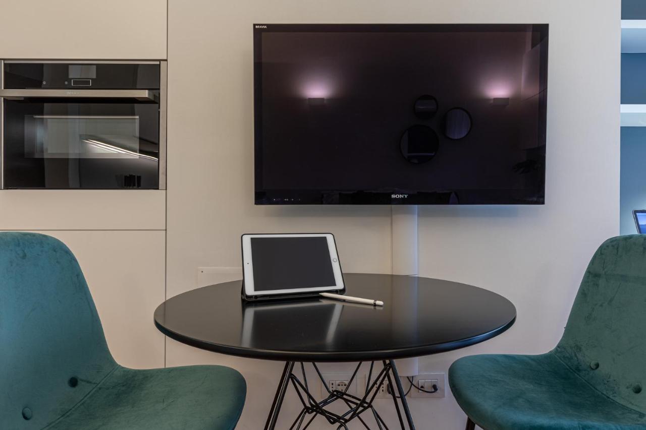 Beplace Garibaldi Suites Milano Exteriör bild