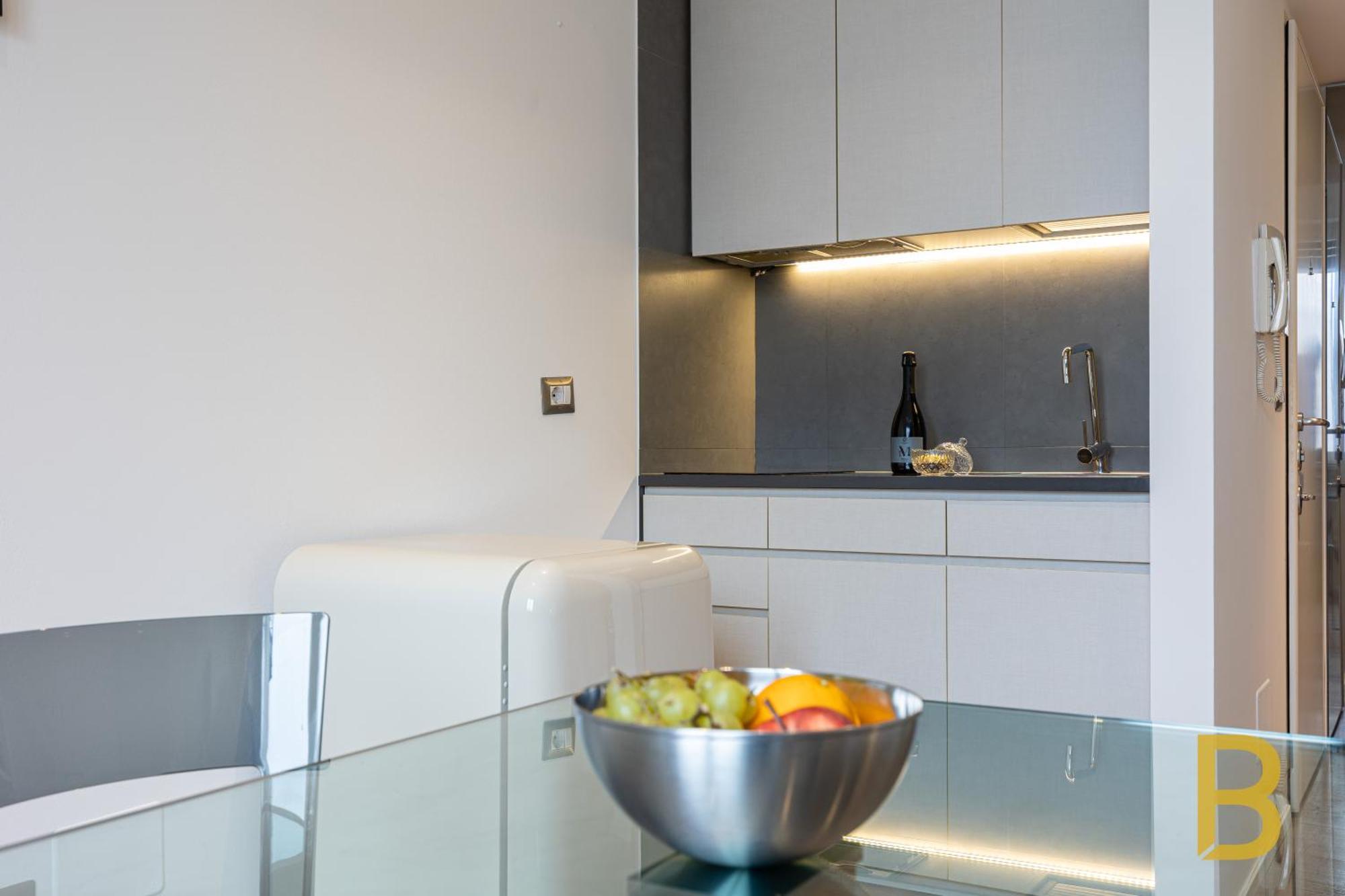 Beplace Garibaldi Suites Milano Exteriör bild