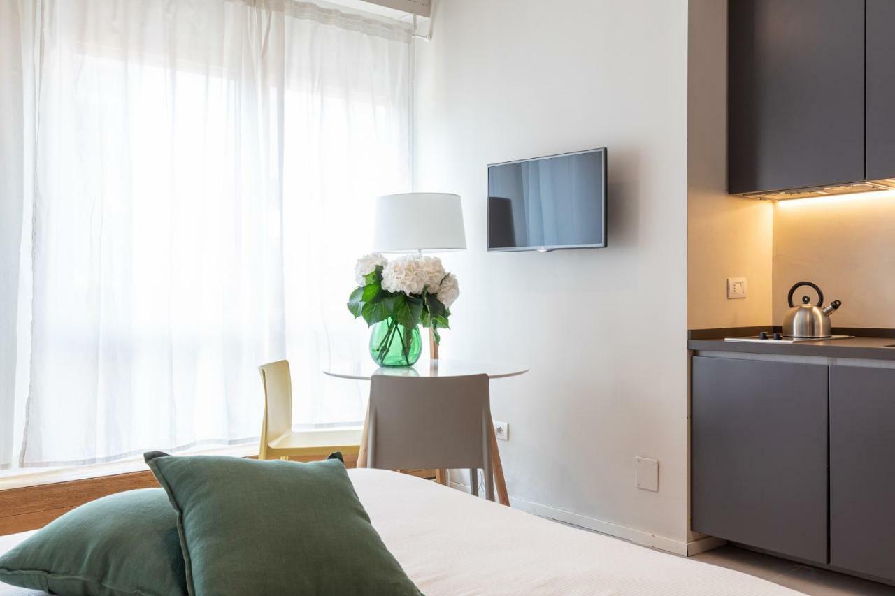 Beplace Garibaldi Suites Milano Exteriör bild